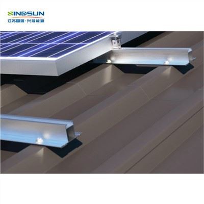 Монтаж оцинкованной солнечной панели Omega